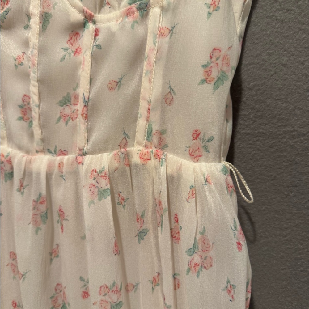 Storia Cream and Pink Floral Maxi Dress - Picture 5 of 9